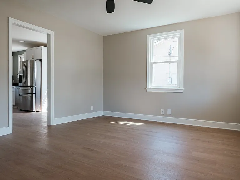 332 Guilford St — Photo 6