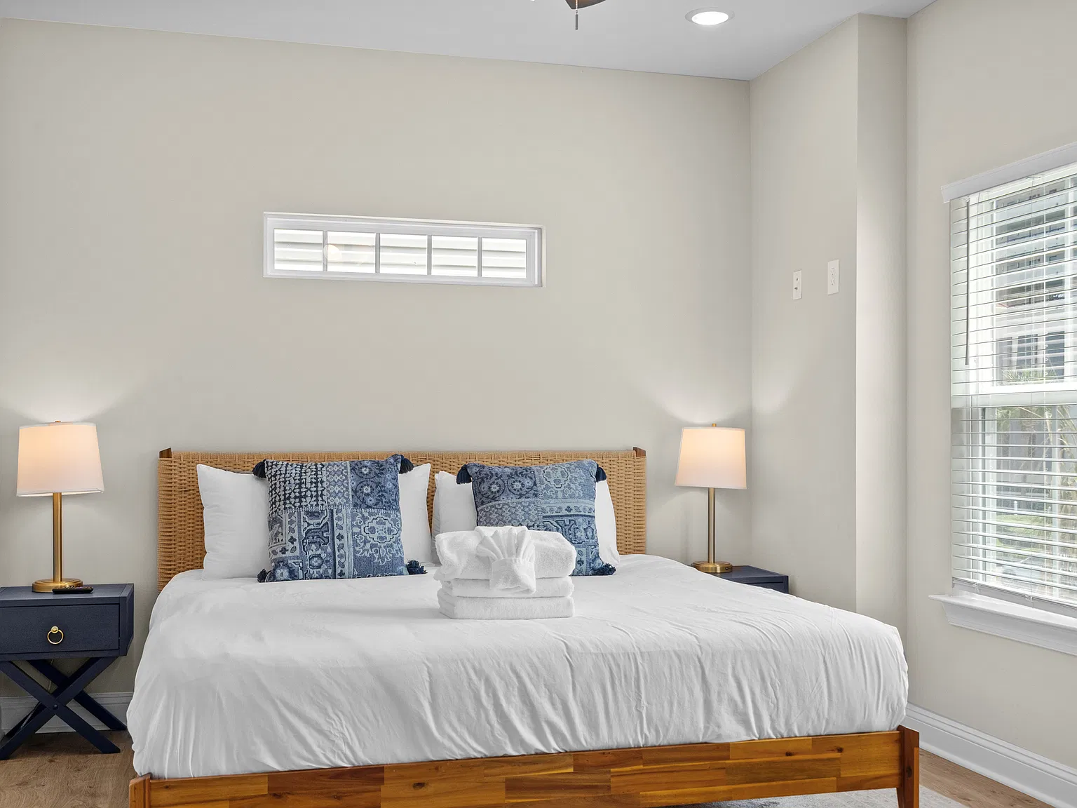 5 bed, 1798 sqft, $3,500 — Photo 2