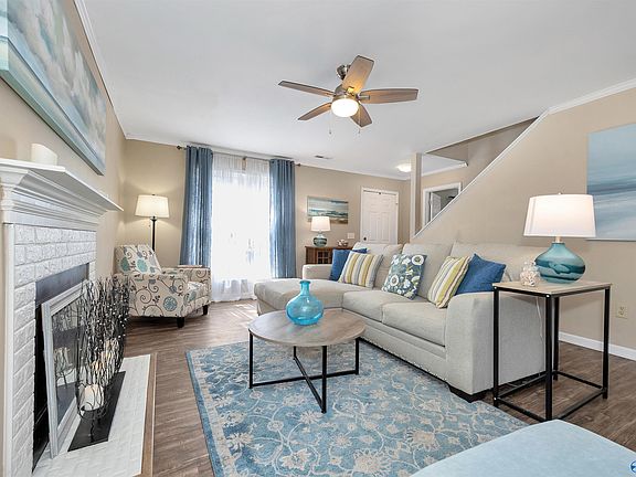 3rd image of 2446 Clovis Rd SW