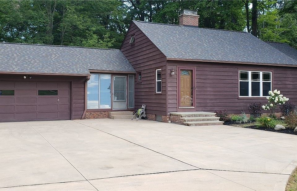 1st image of 38455 Berkshire Hills Dr