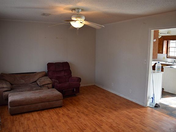 4th image of 1429 Willow St