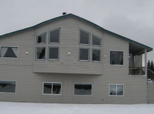 12441 Ridge Pl, Anchorage, AK 99516