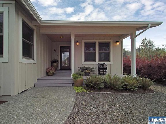 4th image of 43 Highland Crest Dr