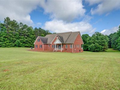 172 Lakeview Dr, Newborn, GA, 30056