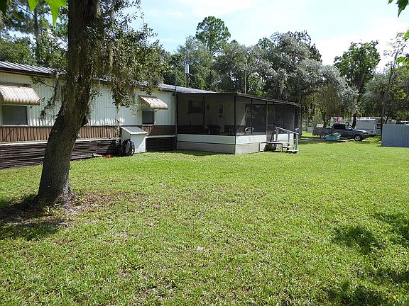 large porch to enjoy