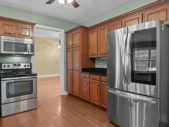 17th image of this home