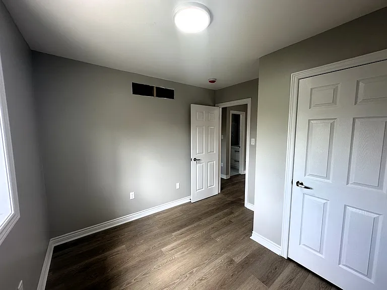 67 Russell Hill Dr #1 — Photo 25