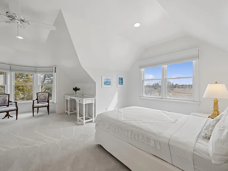145 Olivers Cove Ln — Photo 30