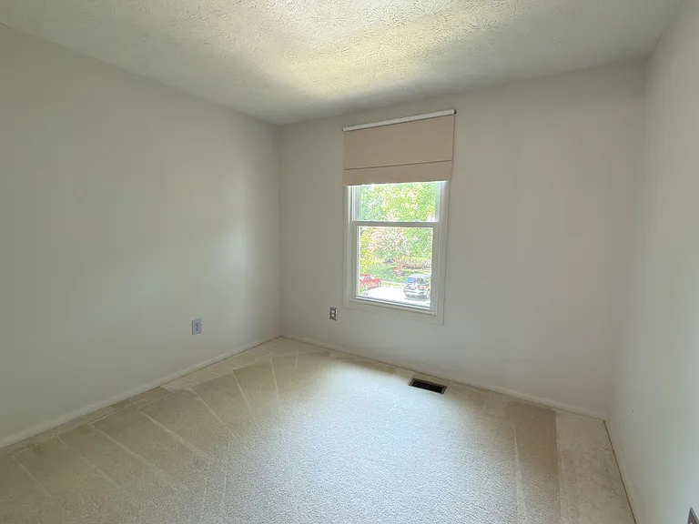 5519 Inverness Woods Ct — Photo 22