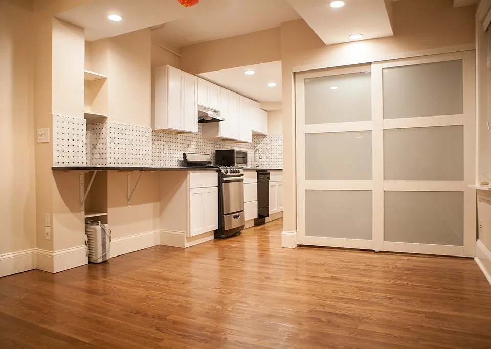 1 Champney Pl #6