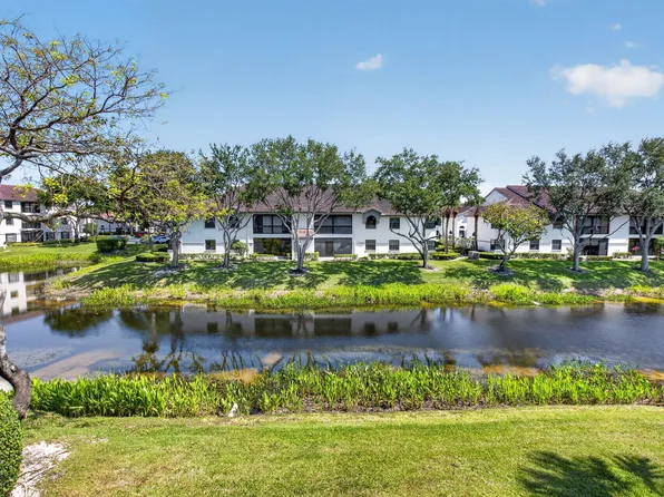 5153 Floria Drive #M, Boynton Beach, FL 33437