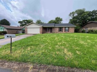 9313 Timber Valley Rd, Little Rock, AR 72204