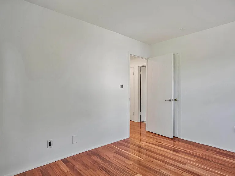 2912 Barrister Ln — Photo 17