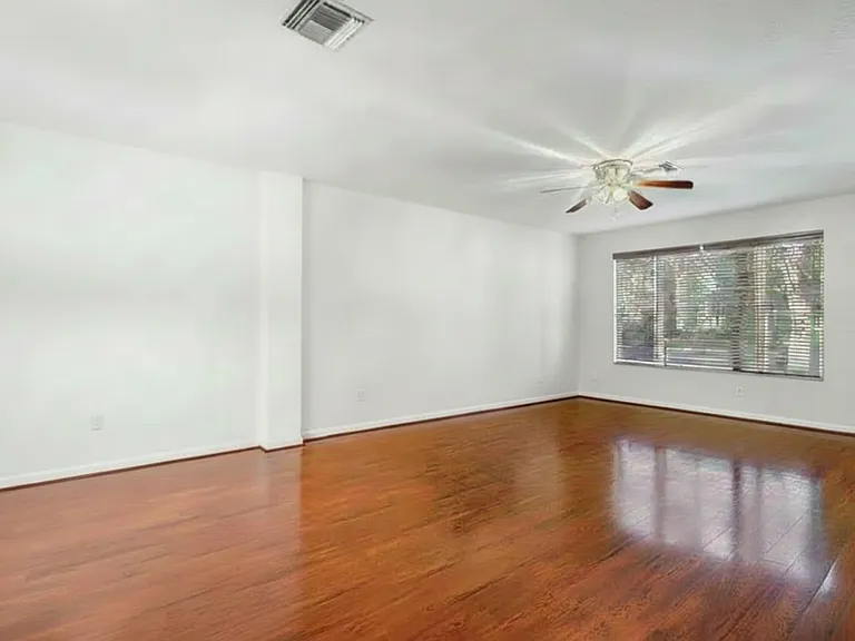 2139 Golden Oak Ln — Photo 6