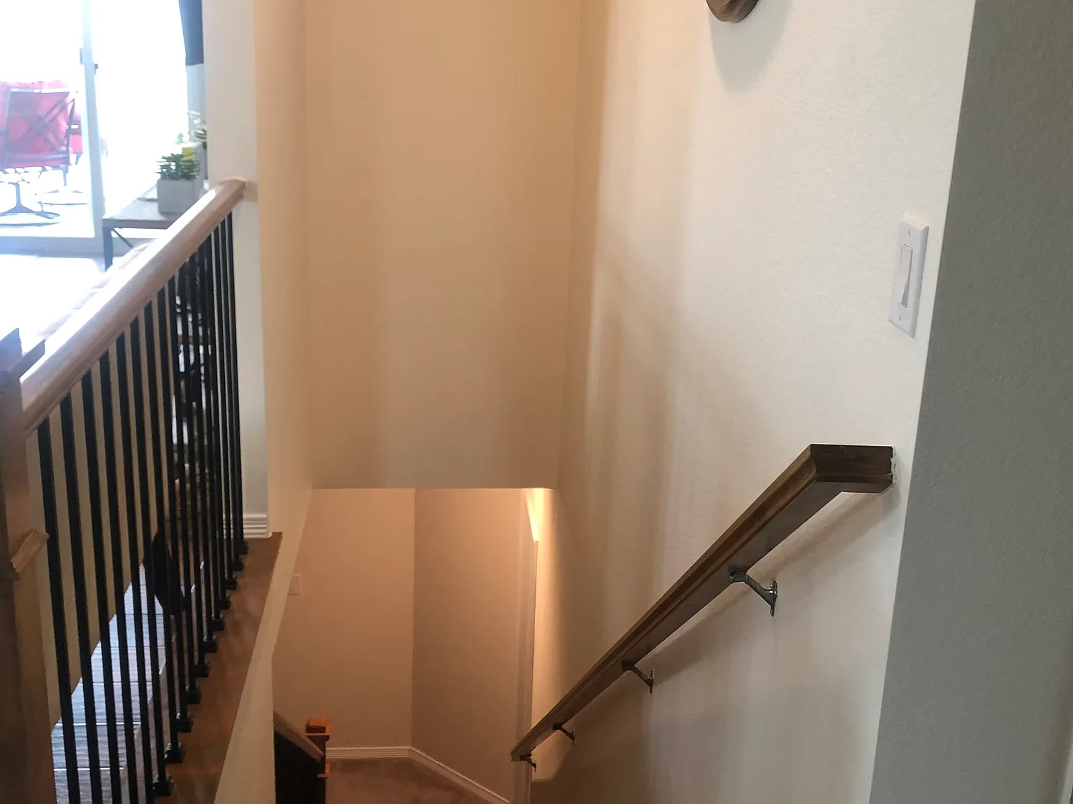 2 bed, 1700 sqft, $1,700 — Photo 4