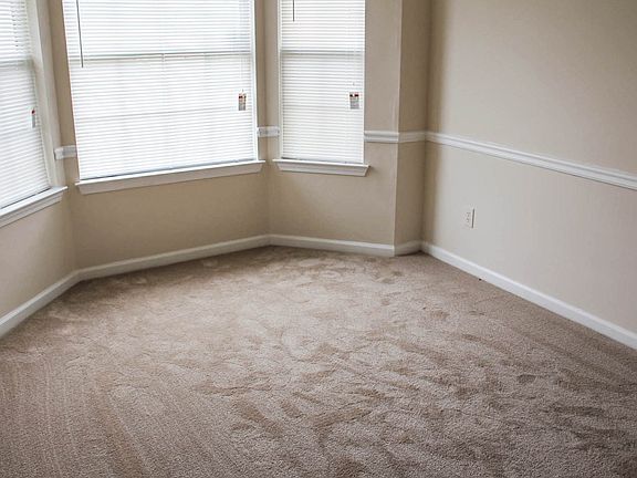 4th image of 5526 Shirewick Ln