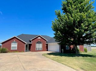 5003 David Dr, Siloam Springs, AR 72761