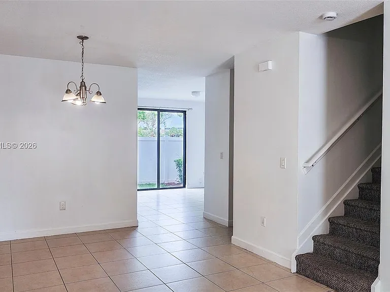 470 NE 194th Ter #470 — Photo 3
