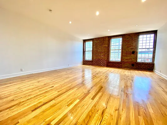 Rented by Compass | media 3