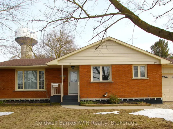 29 John St W, Minto, ON N0G 1M0