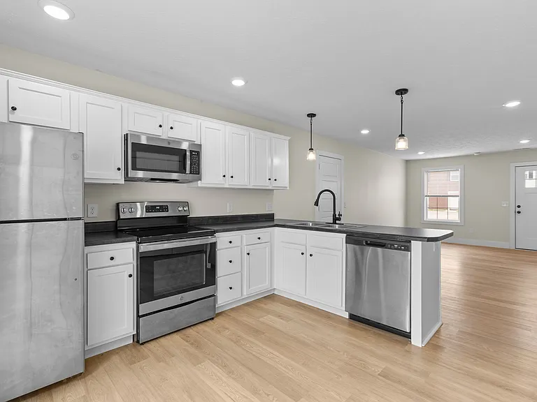 The Enclave at Fairholme — Photo 1