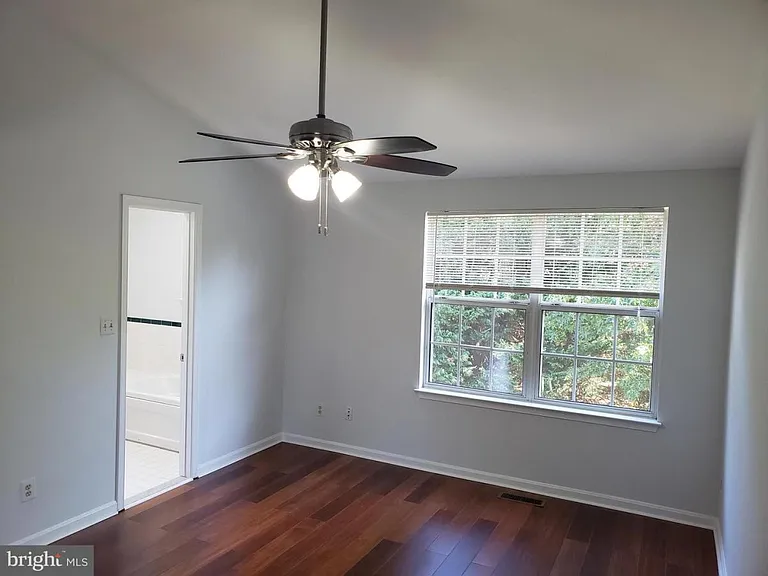 6839 Signature Cir — Photo 8