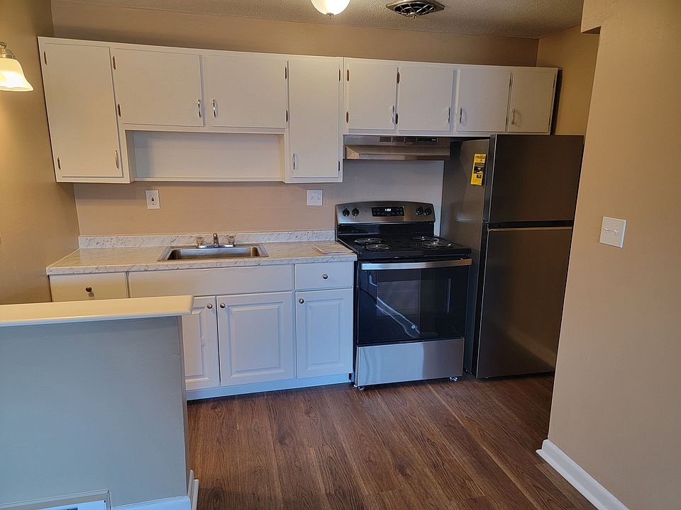 1st image of 177 Loudon Rd W #2