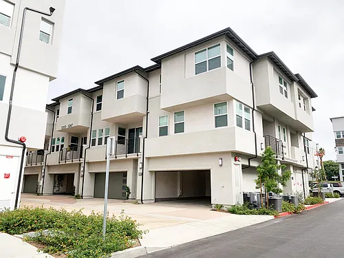 1227 W Cara Dr Photo 1