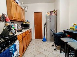 30-59 32nd St #23, Astoria, NY 11102