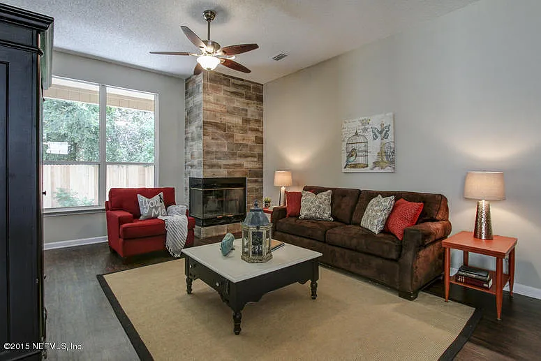 Building Photo - 3385 Shauna Oaks Cir E