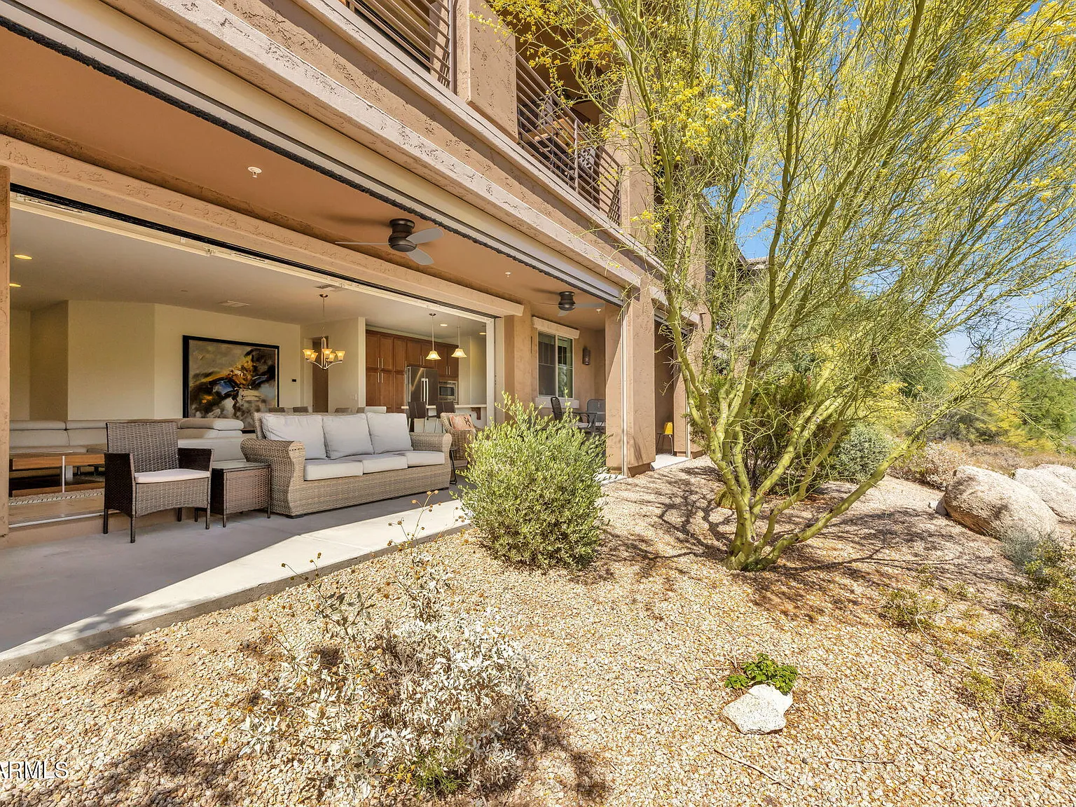 3 bed, 2.0 bath, 1723 sqft, $4,500 — Photo 4