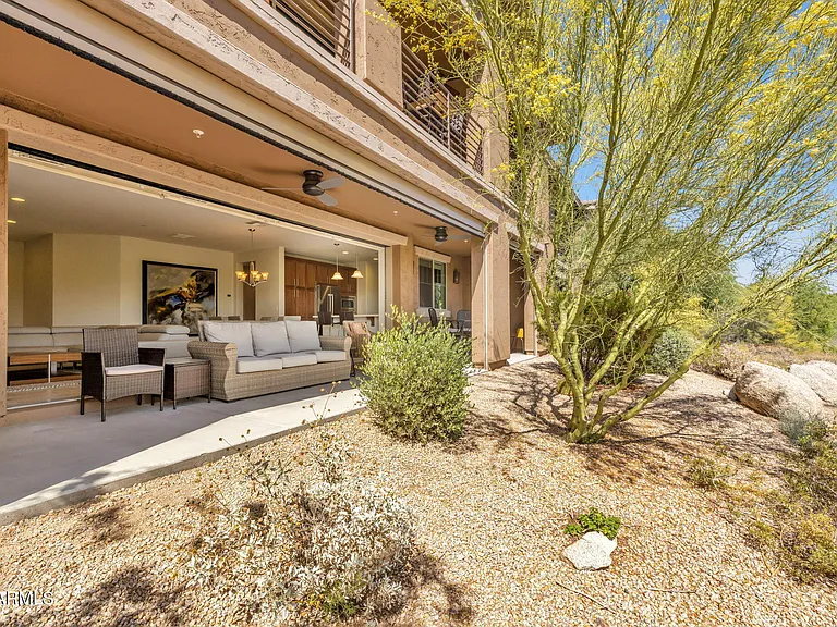 10260 E White Feather Ln #1041 — Photo 4
