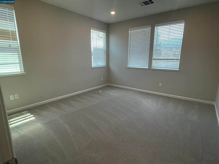 777 Country Club Dr — Photo 13