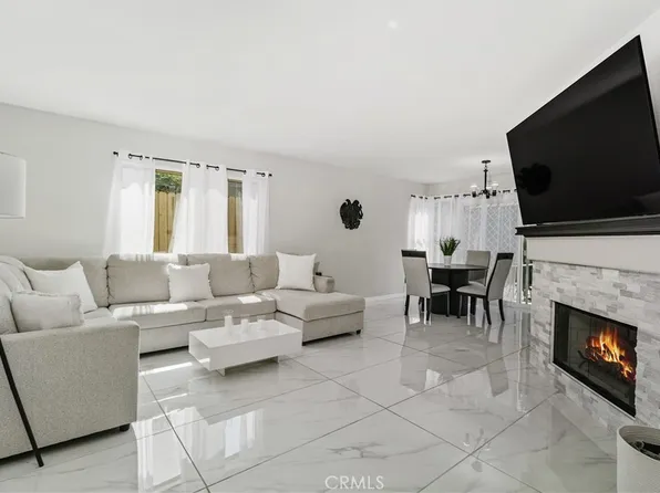 29253 Greenbrier Pl, Highland, CA 92346