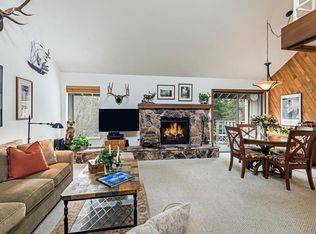 696 Village Blvd APT 4, Incline Village, NV 89451