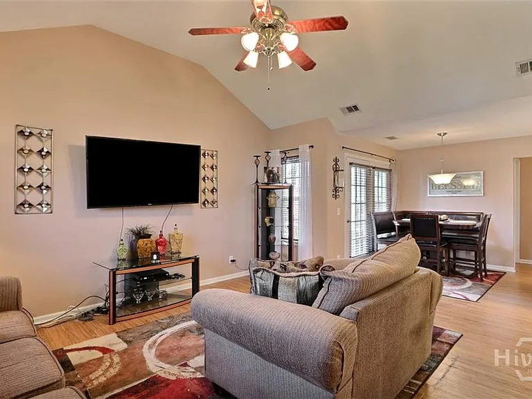 127 Blue Gill Ln — Photo 5