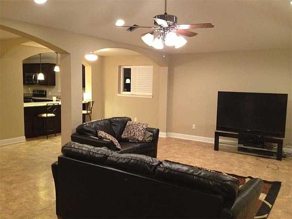 3rd image of 5379 Pratt Dr