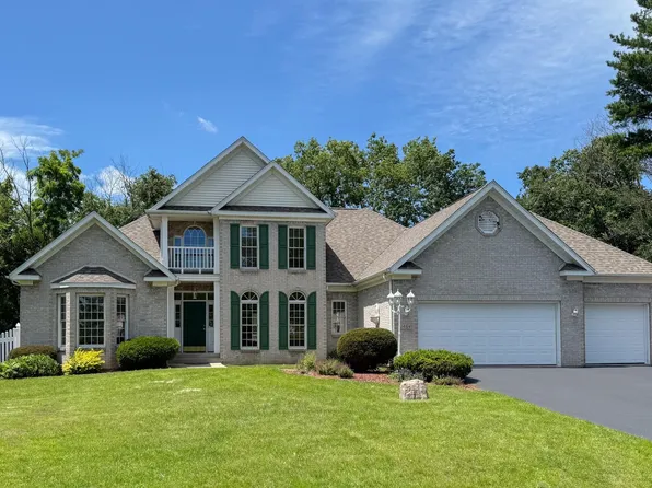 14814 Rykowski Cir, South Beloit, IL 61080