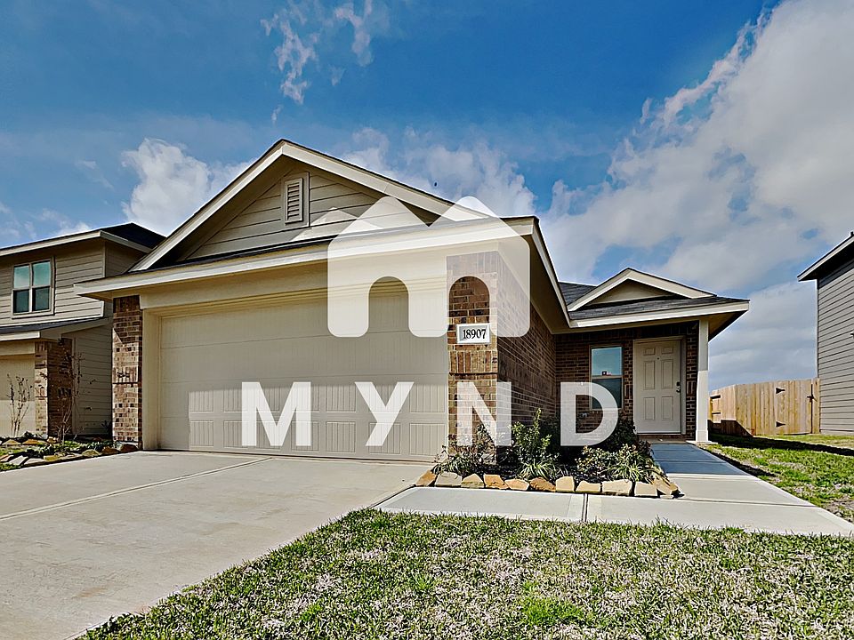 1st image of 18907 Sorento Bay Ln