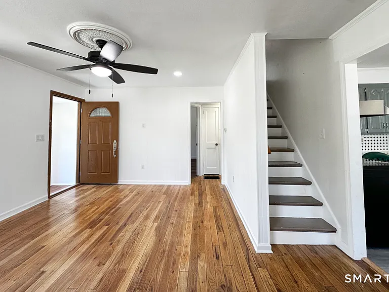 225 Battis Rd — Photo 6