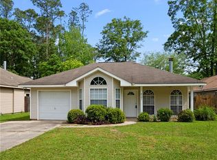 921 Joans St, Mandeville, LA 70448