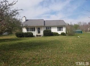 5709 Wagon Farm Rd, Efland, NC 27243