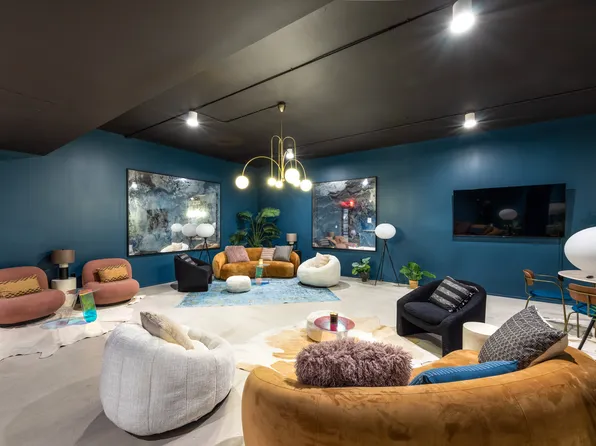 955 Sterling Place image 5 of 12