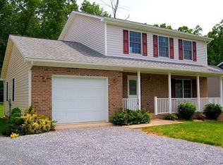 148 Back Rd, Shenandoah, VA 22849