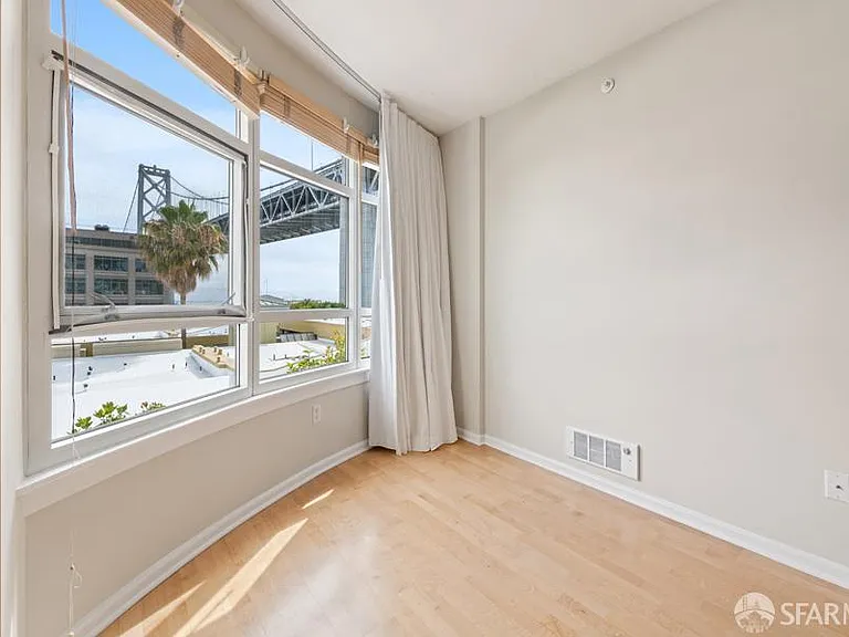 403 Main St #311N — Photo 11