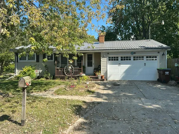 670 Stockford Dr, Adrian, MI 49221