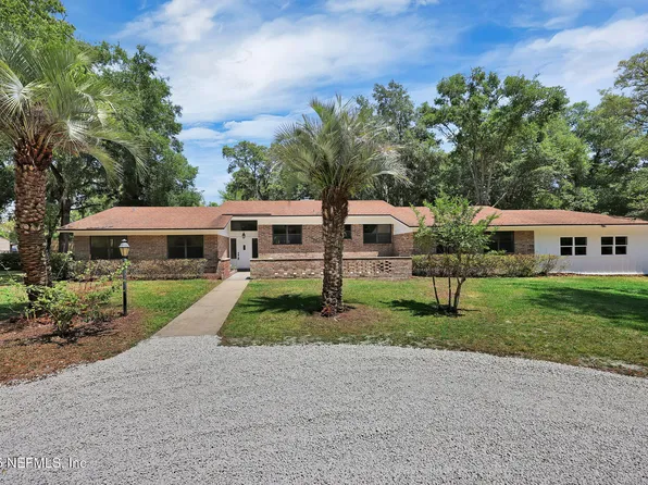 832 LAKE ASBURY Drive, Green Cove Springs, FL 32043