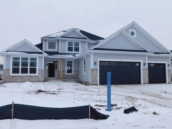 233 Candleberry LANE, Grafton, WI 53024