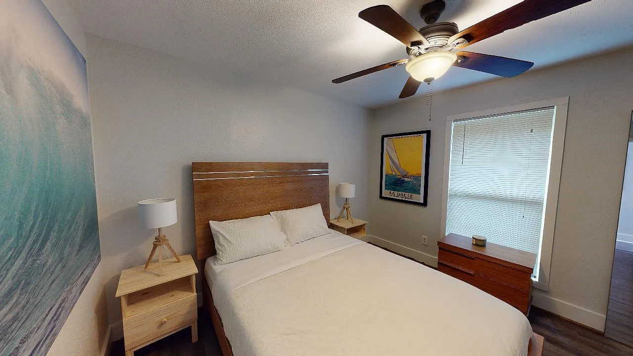 3 bed, 1750 sqft, $2,200 — Photo 3