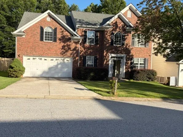 107 Lismore Park Dr, Greer, SC 29650